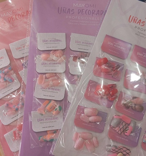 MAYOMI UÑAS DECORADAS CUADRADA CARTON X12pq